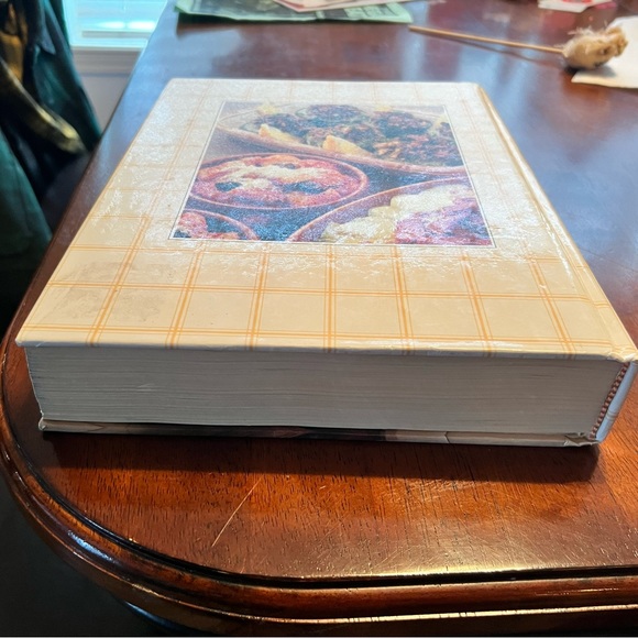 Cookbook - Picture 3 of 6